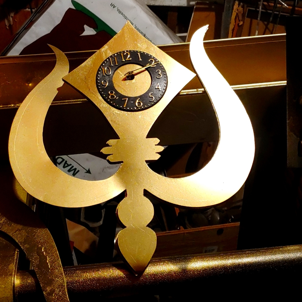 Lord Vishnu Trishal Clock Hindu